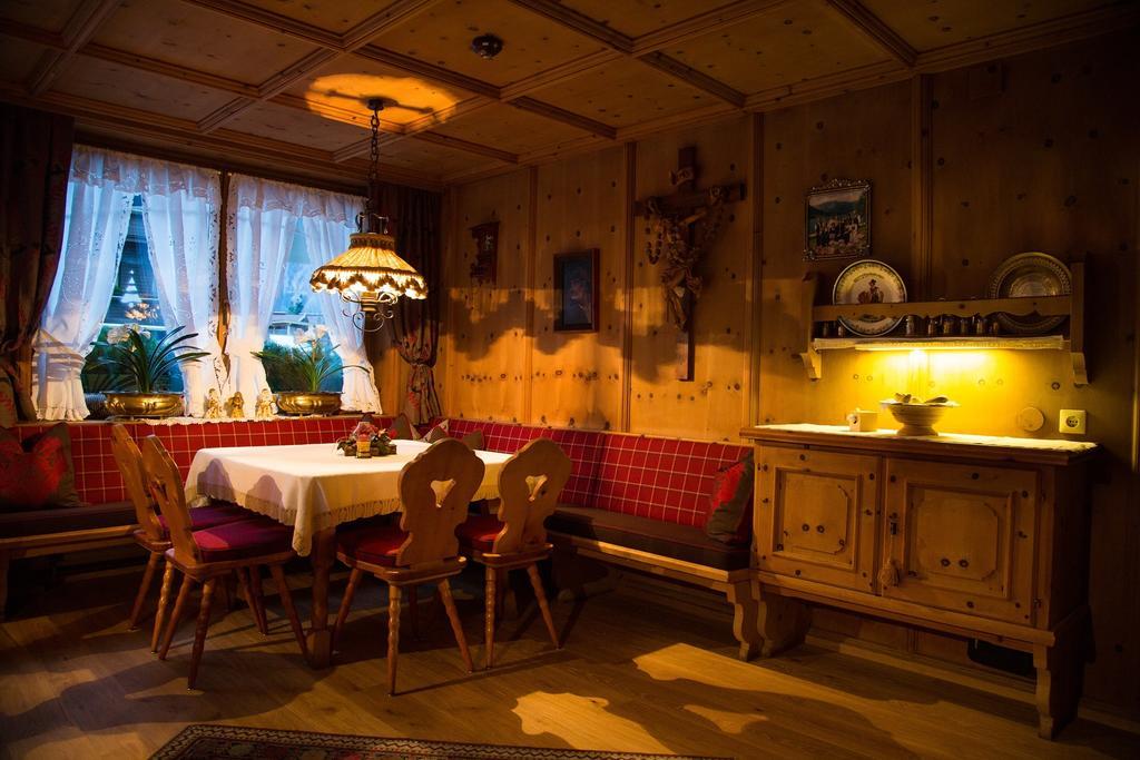 Hotel St. Georg Mayrhofen Bagian luar foto