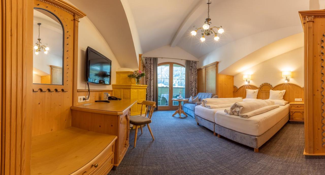 Hotel St. Georg Mayrhofen Bagian luar foto
