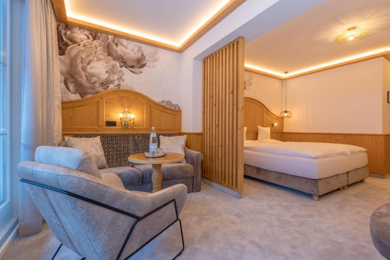 Hotel St. Georg Mayrhofen Bagian luar foto