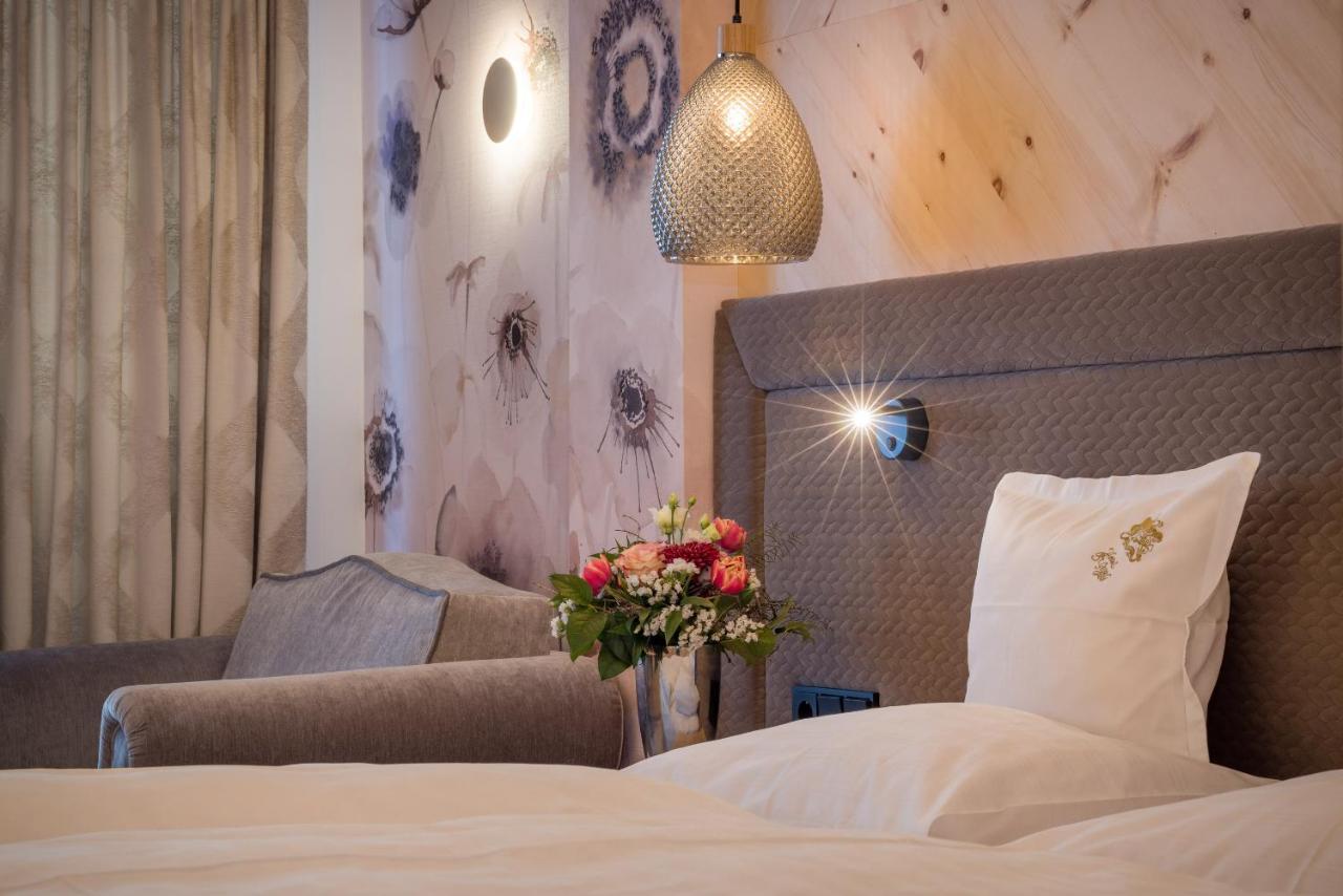 Hotel St. Georg Mayrhofen Bagian luar foto
