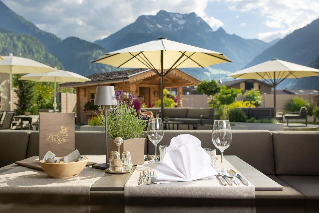 Hotel St. Georg Mayrhofen Bagian luar foto