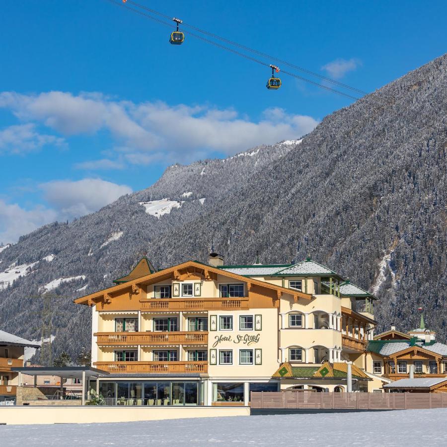 Hotel St. Georg Mayrhofen Bagian luar foto